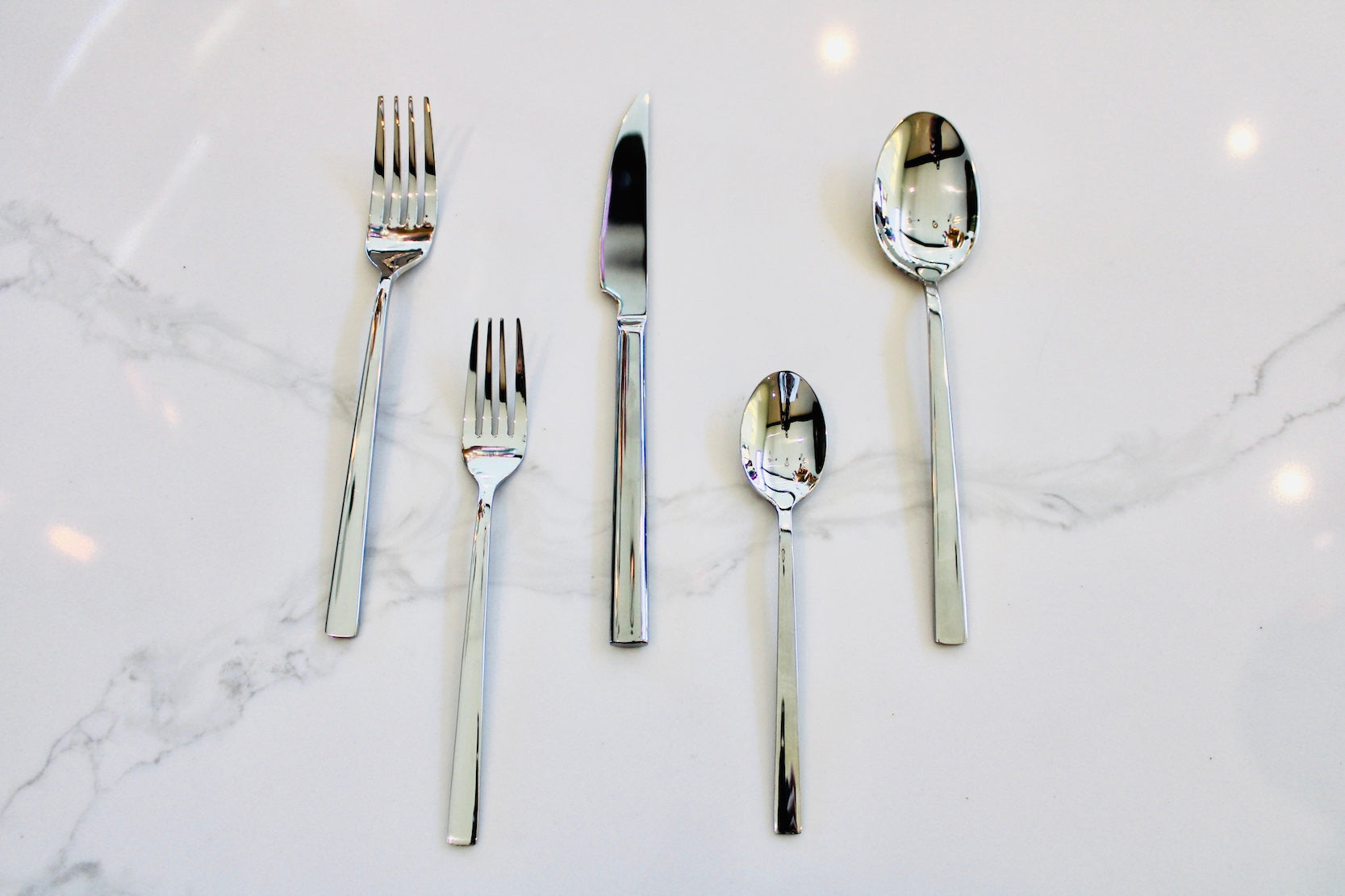 20 piece flatware set