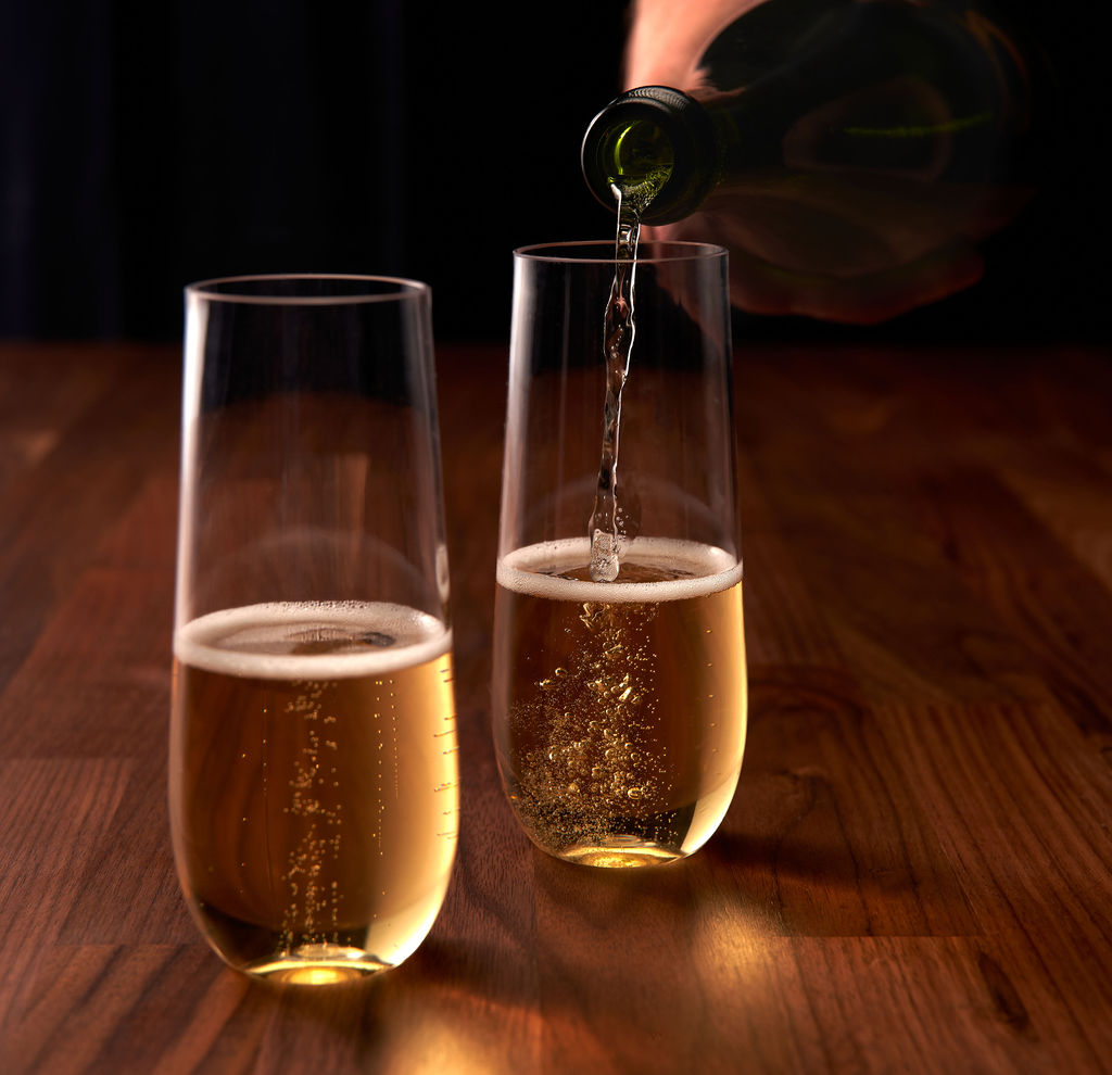 Set of 4- Plastic Champagne Flutes
