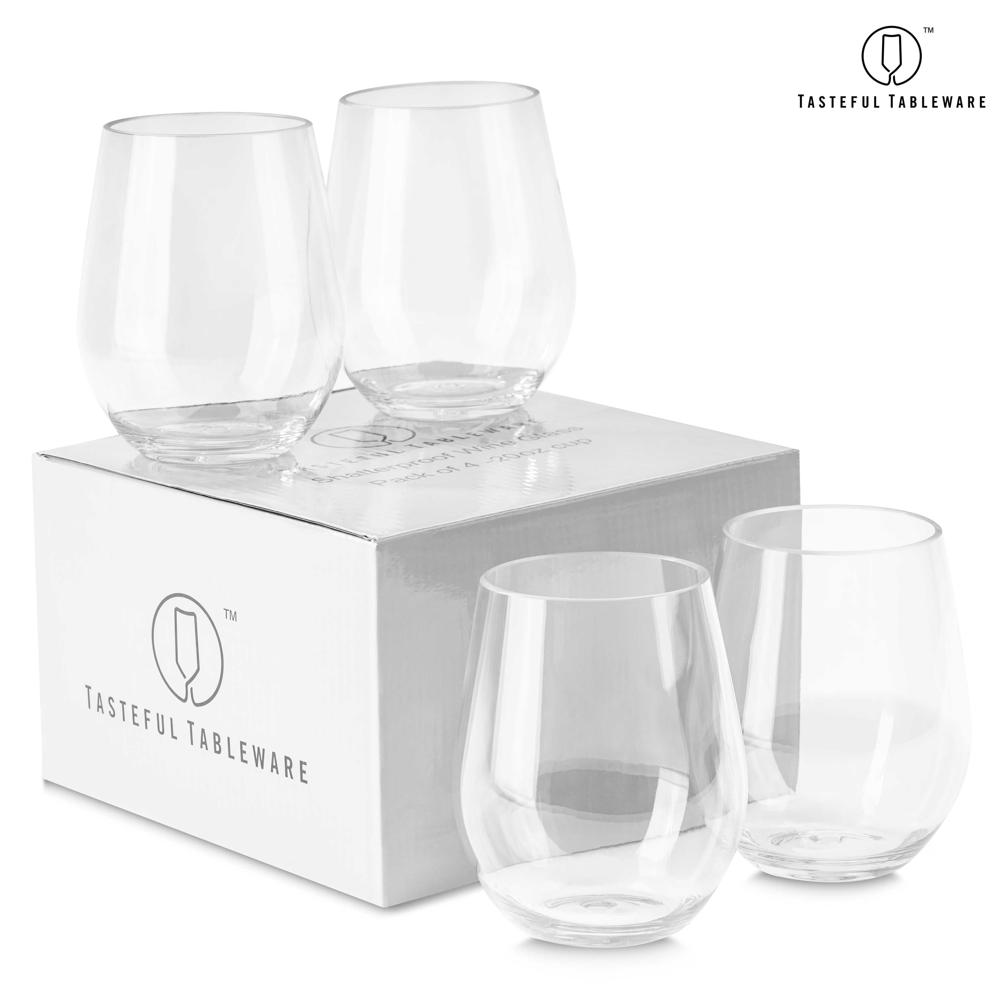 Set of 4 plastic wine glasses